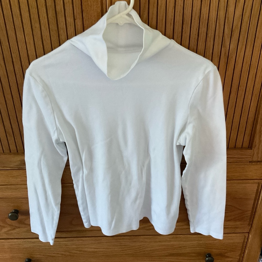 Charter Club women’s white turtleneck.  Size M.
